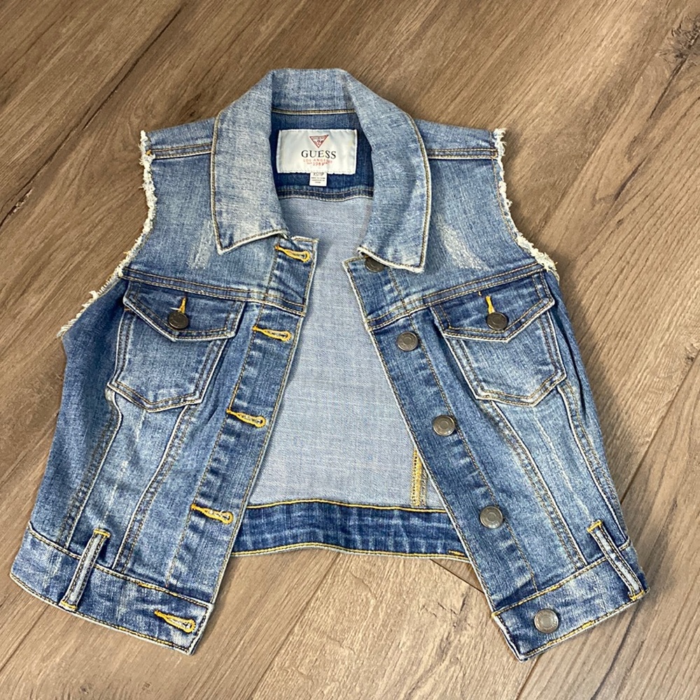 GUESS DENIM VEST JACKET, GREAT CONDITION, SIZE XS! - Picture 2 of 3